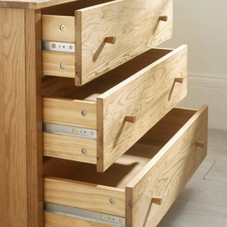 Coxmoor 3 Drawer Wooden Chest in Oak finish
