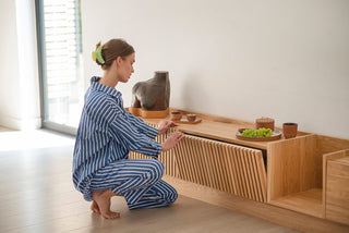 Raum Oak Wood TV Cabinet