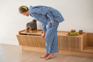 Raum Oak Wood TV Cabinet